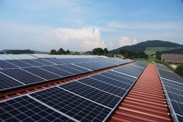 Güneş panelleri geceleri de elektrik üretebilir mi?